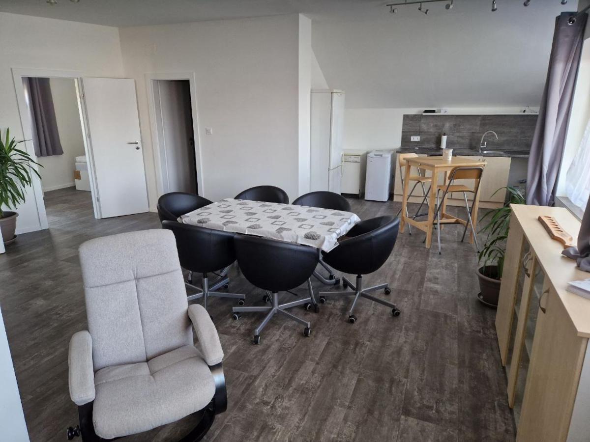 Appartement Andrea Galambok Eksteriør bilde